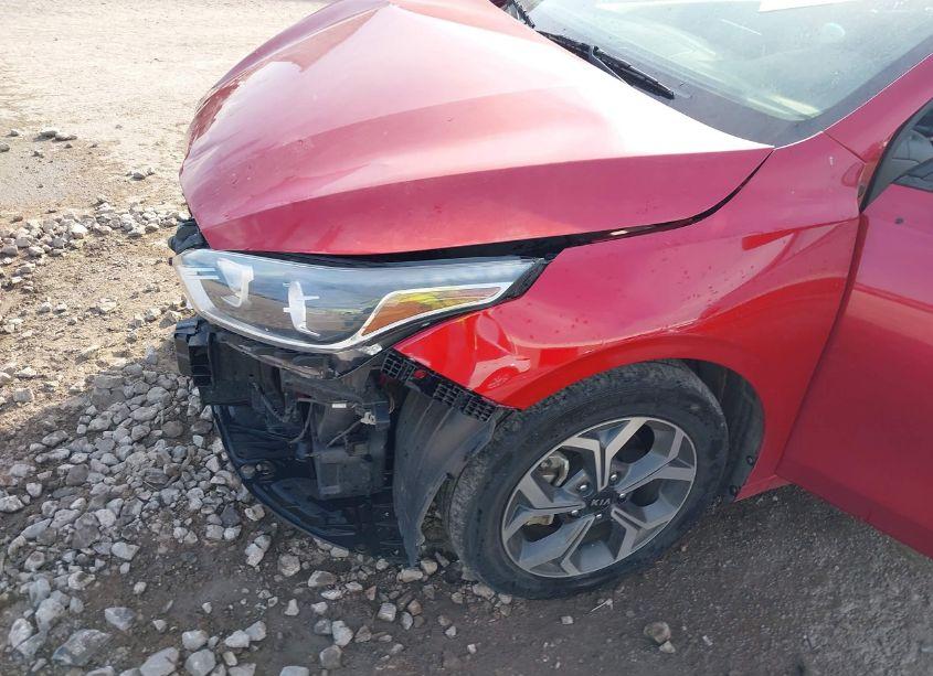 Photo 6 of 2020 Kia Forte LXS (VIN 3KPF24AD0LE178077)