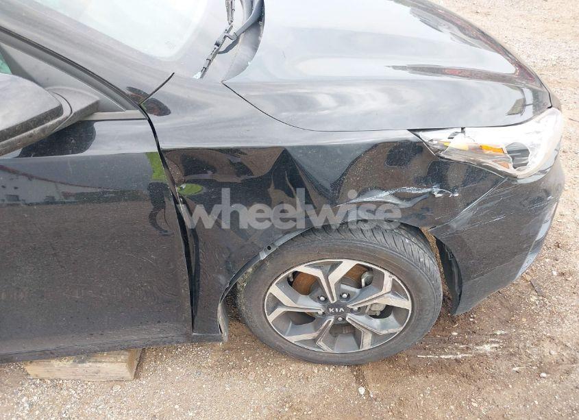 Photo 21 of 2020 Kia Forte LXS (VIN 3KPF24AD0LE187099)