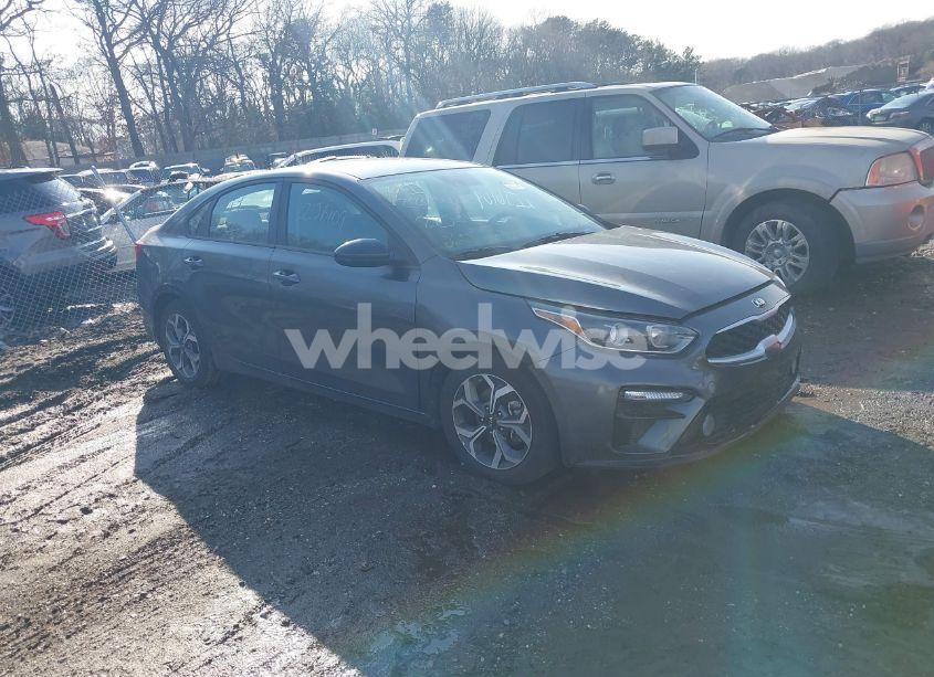 2020 Kia Forte LXS (VIN 3KPF24AD0LE192044) main photo