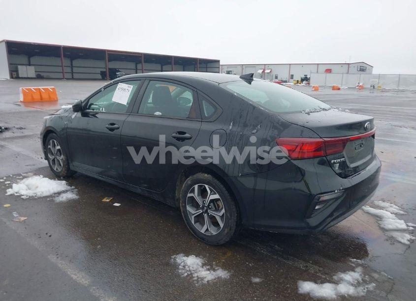 Photo 3 of 2020 Kia Forte LXS (VIN 3KPF24AD0LE201129)