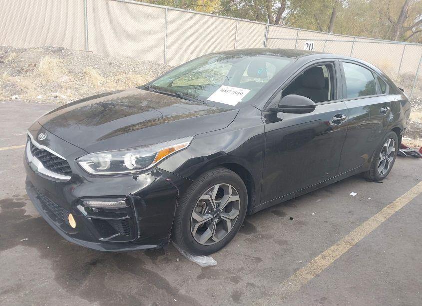 Photo 2 of 2020 Kia Forte LXS (VIN 3KPF24AD0LE204368)