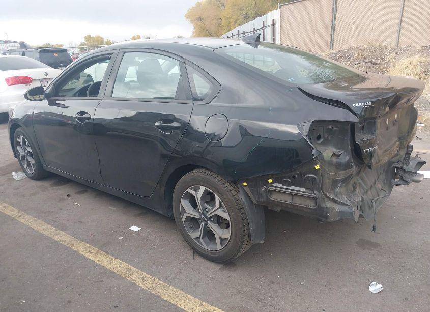 Photo 3 of 2020 Kia Forte LXS (VIN 3KPF24AD0LE204368)