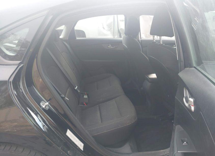 Photo 8 of 2020 Kia Forte LXS (VIN 3KPF24AD0LE204368)