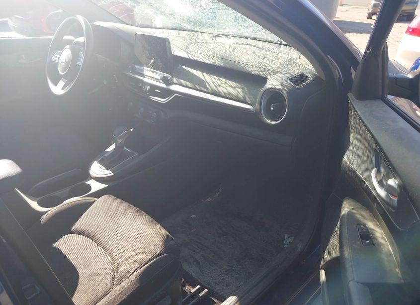 Photo 5 of 2020 Kia Forte LXS (VIN 3KPF24AD0LE204905)