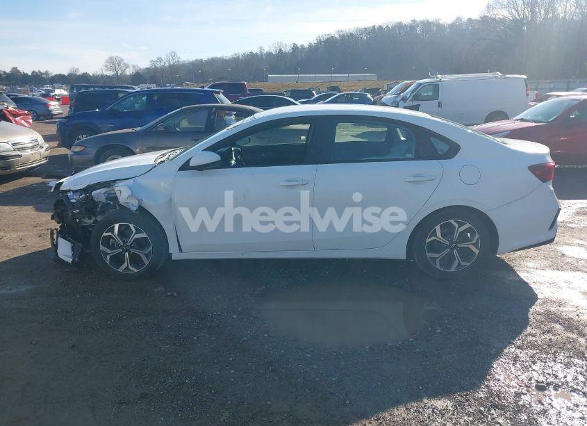 Photo 14 of 2020 Kia Forte LXS (VIN 3KPF24AD0LE243512)