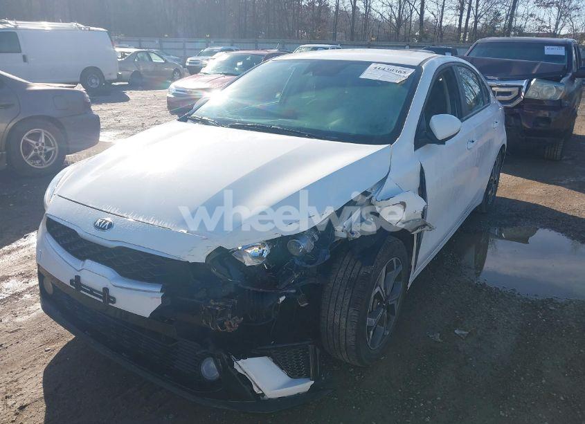 Photo 6 of 2020 Kia Forte LXS (VIN 3KPF24AD0LE243512)