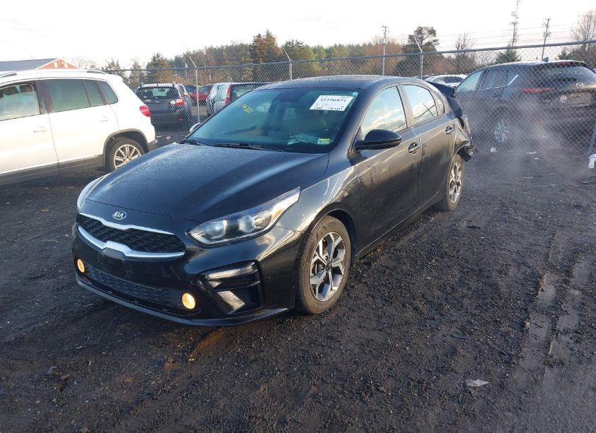 Photo 2 of 2020 Kia Forte LXS (VIN 3KPF24AD0LE261427)