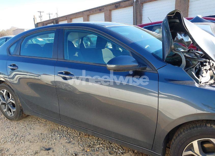 Photo 13 of 2021 Kia Forte LXS (VIN 3KPF24AD0ME277399)