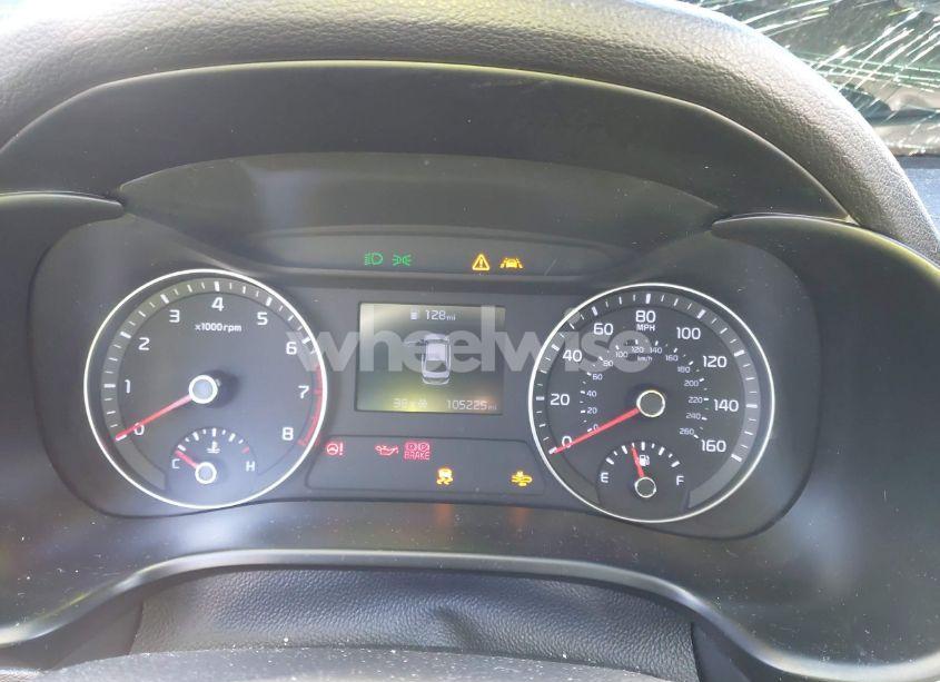 Photo 7 of 2021 Kia Forte LXS (VIN 3KPF24AD0ME277399)