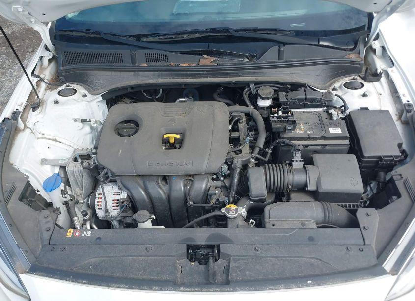 Photo 10 of 2021 Kia Forte LXS (VIN 3KPF24AD0ME300521)