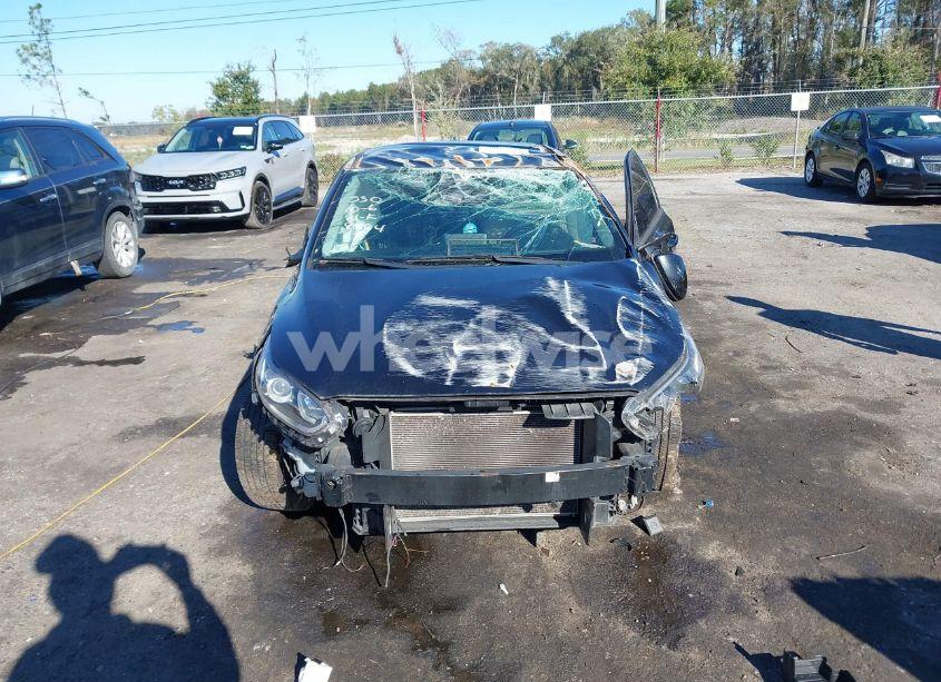 Photo 12 of 2021 Kia Forte LXS (VIN 3KPF24AD0ME318064)