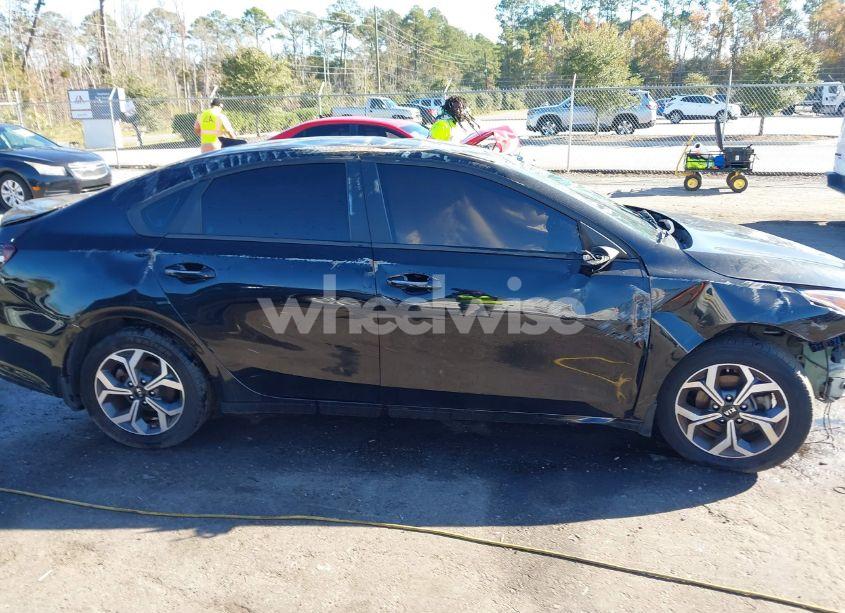 Photo 13 of 2021 Kia Forte LXS (VIN 3KPF24AD0ME318064)