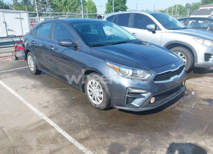2021 Kia Forte FE (VIN 3KPF24AD0ME322311) main photo