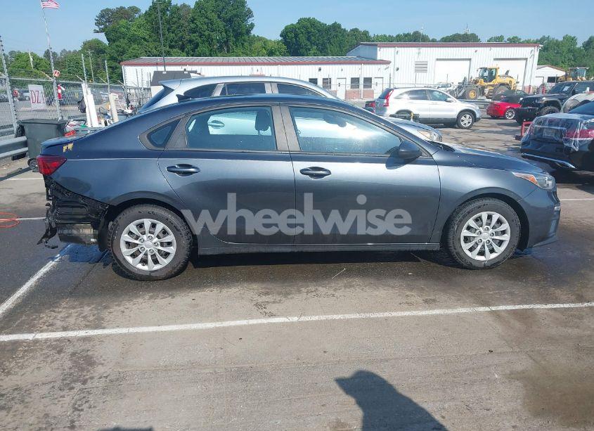 Photo 13 of 2021 Kia Forte FE (VIN 3KPF24AD0ME322311)