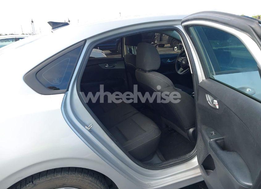 Photo 8 of 2021 Kia Forte LXS (VIN 3KPF24AD0ME334880)