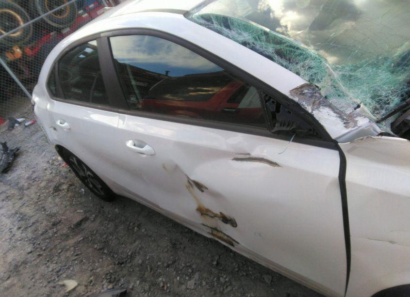 Photo 13 of 2021 Kia Forte LXS (VIN 3KPF24AD0ME340131)