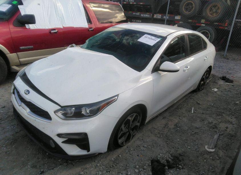 Photo 2 of 2021 Kia Forte LXS (VIN 3KPF24AD0ME340131)