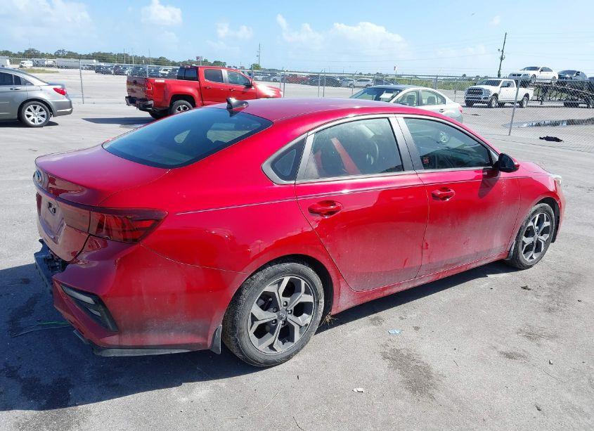 Photo 4 of 2021 Kia Forte LXS (VIN 3KPF24AD0ME344129)