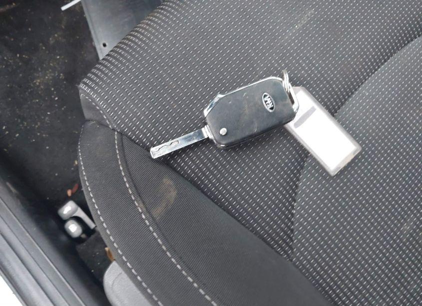 Photo 11 of 2021 Kia Forte LXS (VIN 3KPF24AD0ME348777)