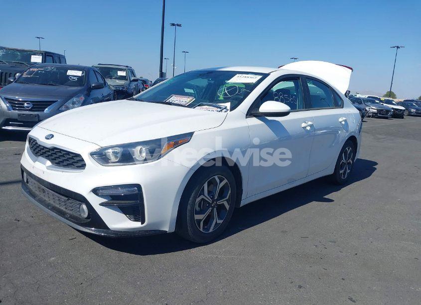 Photo 2 of 2021 Kia Forte LXS (VIN 3KPF24AD0ME368835)