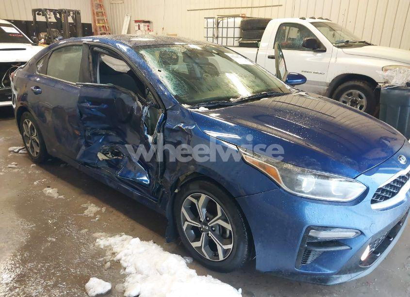 Photo 6 of 2021 Kia Forte LXS (VIN 3KPF24AD0ME377101)