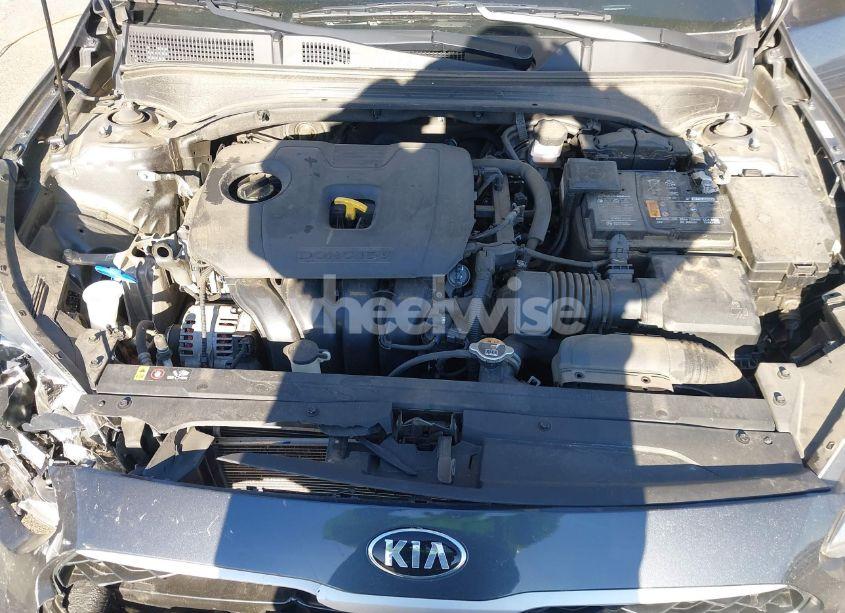 Photo 10 of 2021 Kia Forte LXS (VIN 3KPF24AD0ME379723)