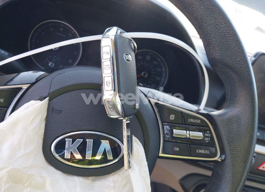 Photo 11 of 2021 Kia Forte LXS (VIN 3KPF24AD0ME379723)