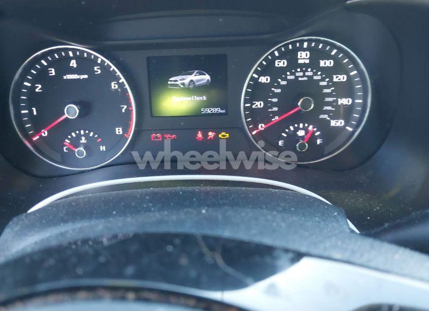 Photo 7 of 2021 Kia Forte LXS (VIN 3KPF24AD0ME379723)