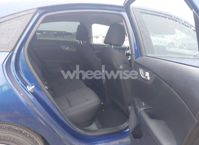 Photo 8 of 2021 Kia Forte LXS (VIN 3KPF24AD0ME381231)