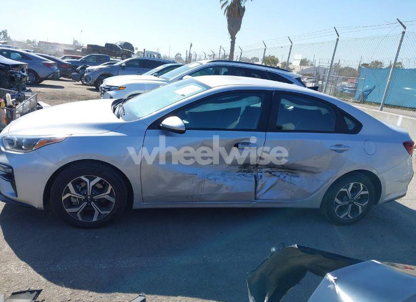 Photo 14 of 2021 Kia Forte LXS (VIN 3KPF24AD0ME389801)