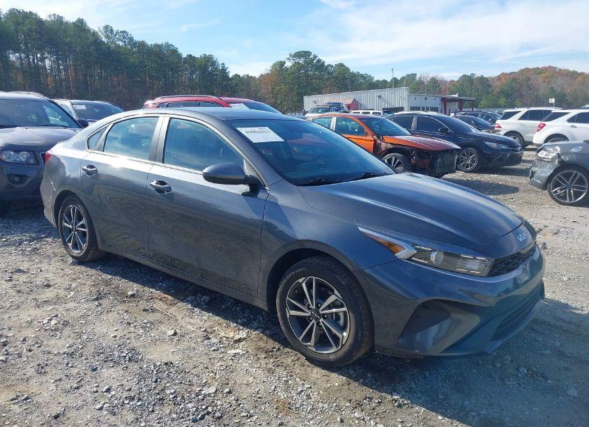 Photo 13 of 2022 Kia Forte LXS (VIN 3KPF24AD0NE448198)