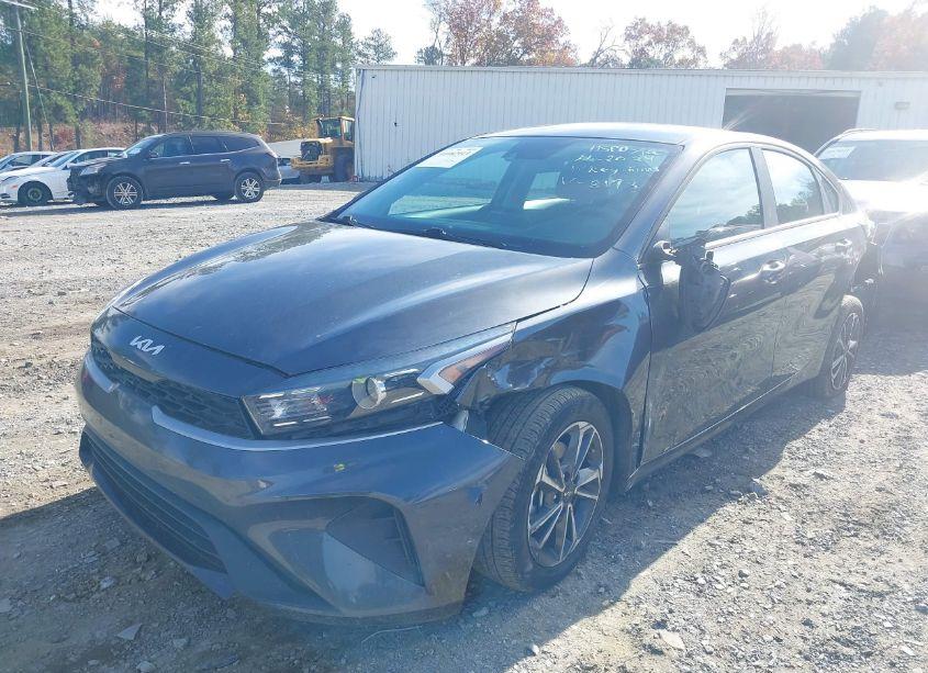 Photo 2 of 2022 Kia Forte LXS (VIN 3KPF24AD0NE448198)