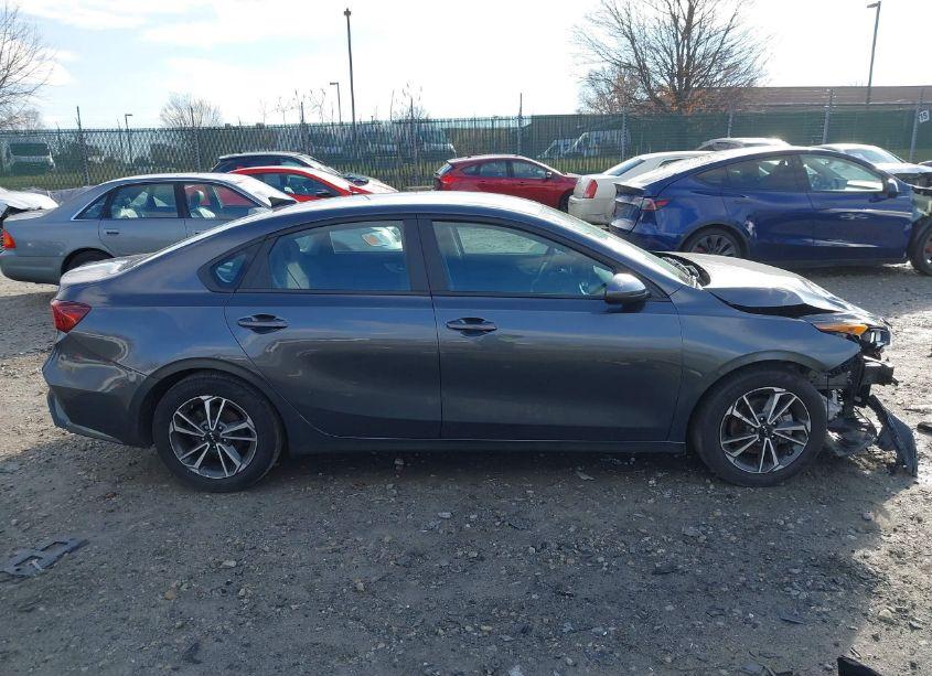 Photo 14 of 2022 Kia Forte LXS (VIN 3KPF24AD0NE448668)