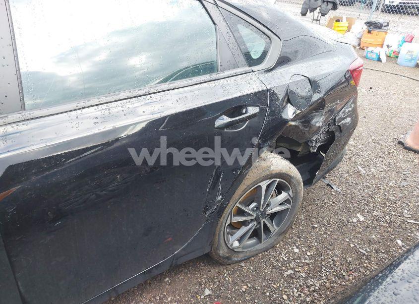 Photo 6 of 2022 Kia Forte LXS (VIN 3KPF24AD0NE468502)