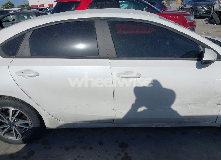 Photo 13 of 2022 Kia Forte LXS (VIN 3KPF24AD0NE474123)