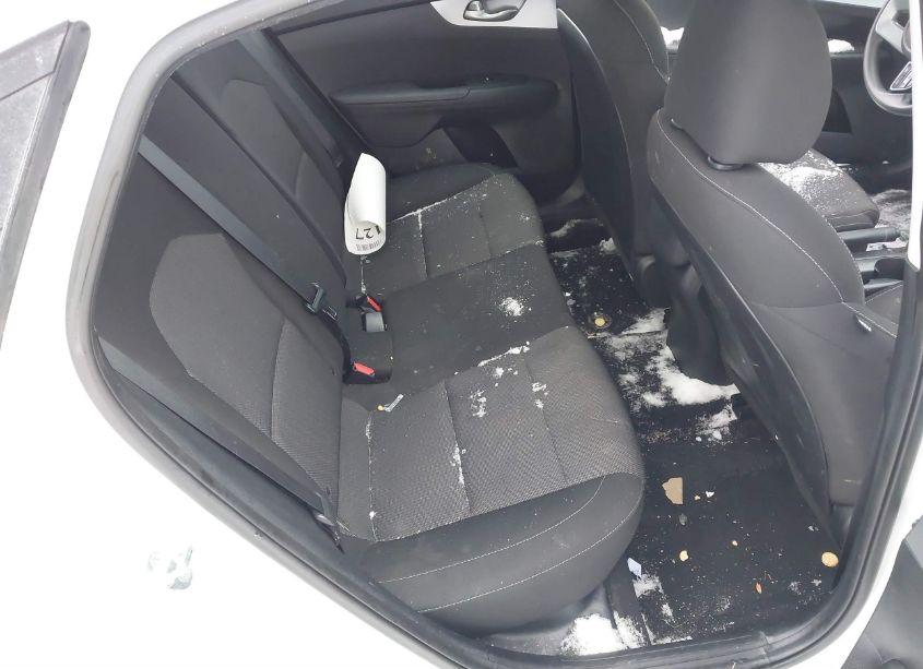 Photo 4 of 2022 Kia Forte LXS (VIN 3KPF24AD0NE482612)