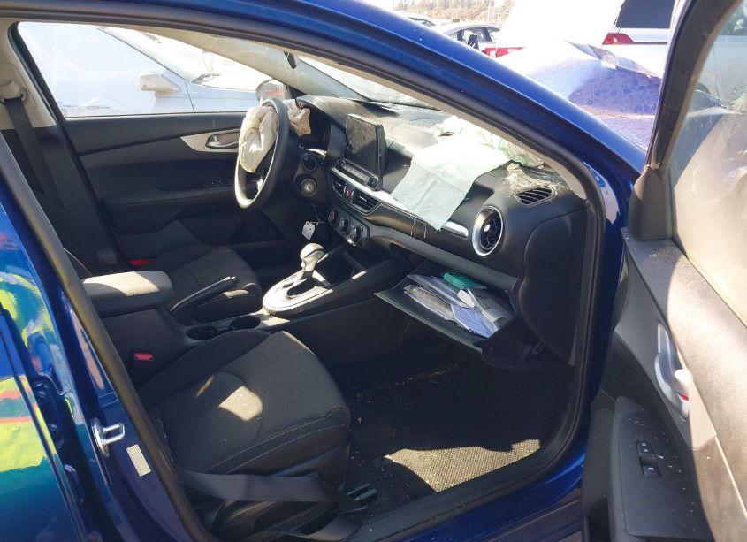 Photo 5 of 2023 Kia Forte LXS (VIN 3KPF24AD0PE510847)