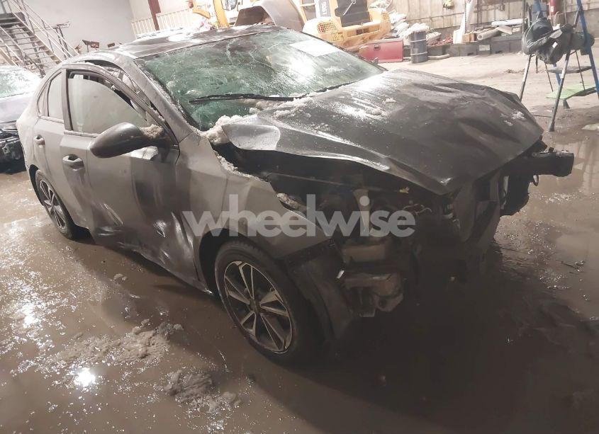 2023 Kia Forte LXS (VIN 3KPF24AD0PE522335) main photo