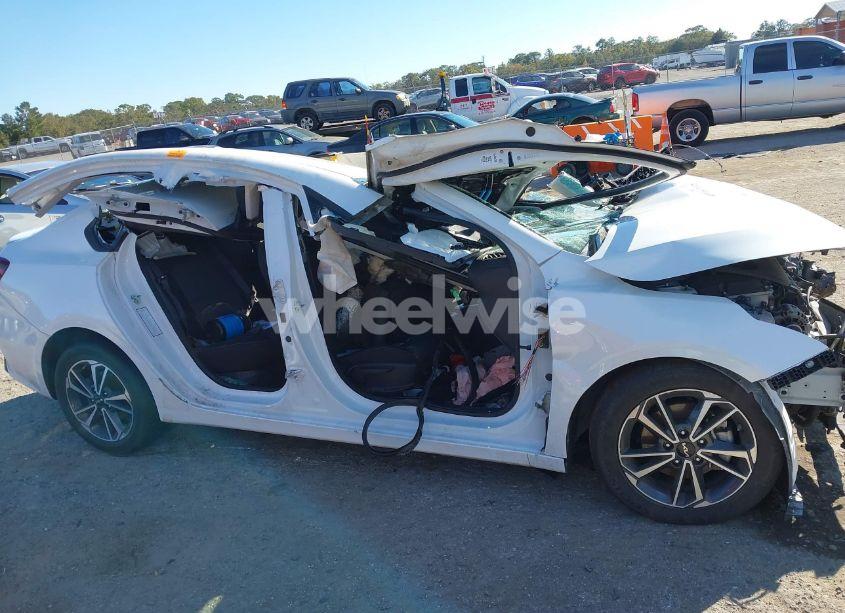 Photo 13 of 2023 Kia Forte LXS (VIN 3KPF24AD0PE527180)