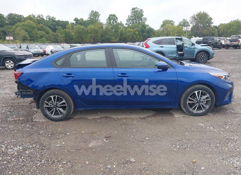 Photo 13 of 2023 Kia Forte LXS (VIN 3KPF24AD0PE549521)