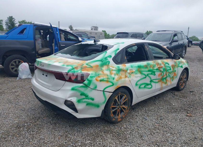 Photo 4 of 2023 Kia Forte LXS (VIN 3KPF24AD0PE552371)