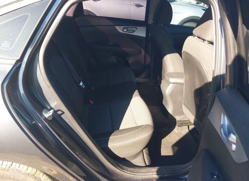 Photo 8 of 2023 Kia Forte LXS (VIN 3KPF24AD0PE562415)