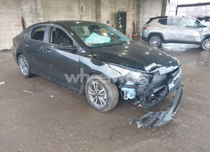 2023 Kia Forte LXS (VIN 3KPF24AD0PE589341) main photo