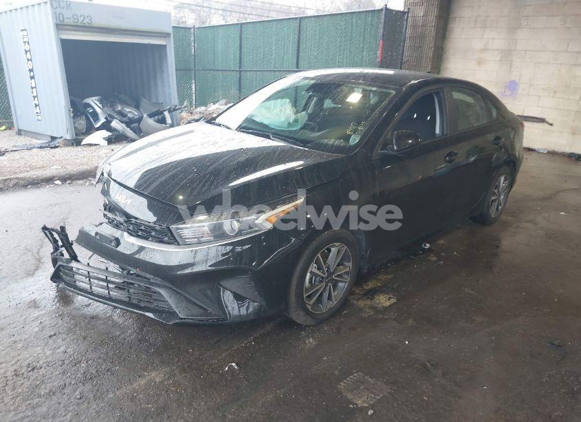 Photo 2 of 2023 Kia Forte LXS (VIN 3KPF24AD0PE589341)