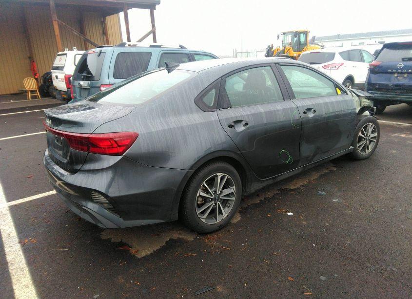 Photo 4 of 2023 Kia Forte LXS (VIN 3KPF24AD0PE603853)