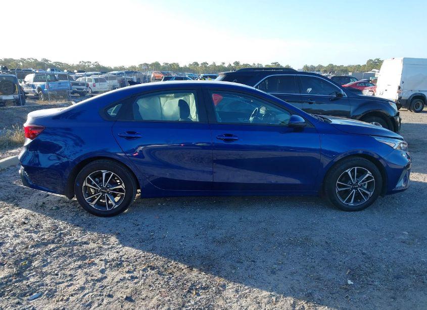 Photo 13 of 2023 Kia Forte LXS (VIN 3KPF24AD0PE619258)