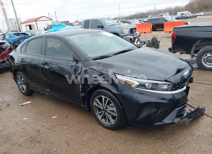 2023 Kia Forte LXS (VIN 3KPF24AD0PE622600) main photo