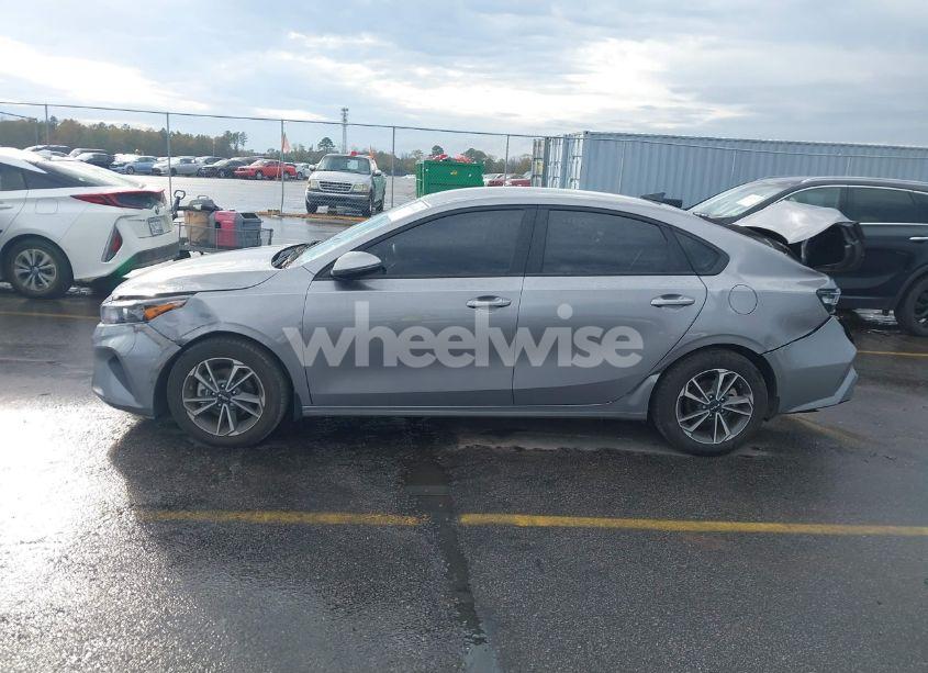 Photo 14 of 2023 Kia Forte LXS (VIN 3KPF24AD0PE625495)
