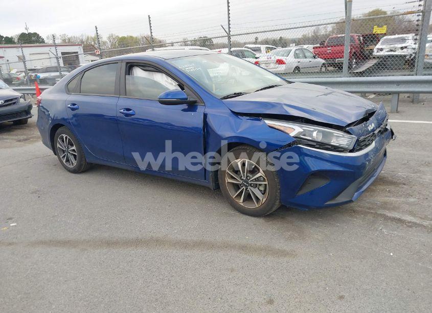 2023 Kia Forte LXS (VIN 3KPF24AD0PE628767) main photo