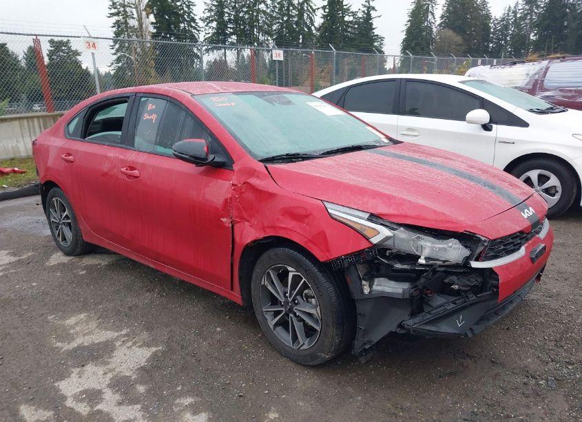 2023 Kia Forte LXS (VIN 3KPF24AD0PE654656) main photo